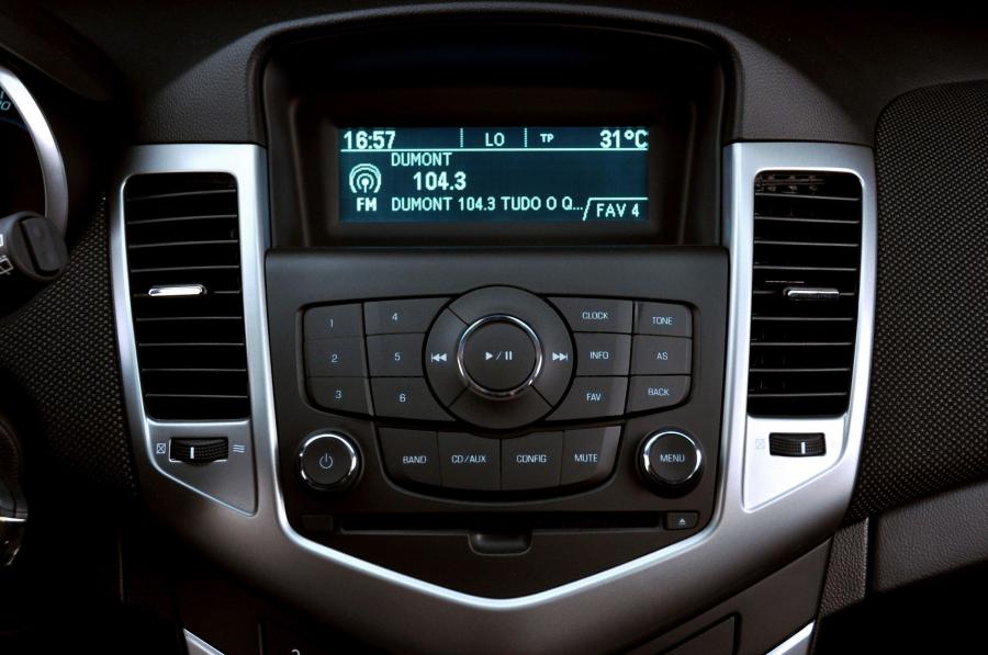  Chevrolet Cruze Sport6 2012 года  (фото 11 из 63)